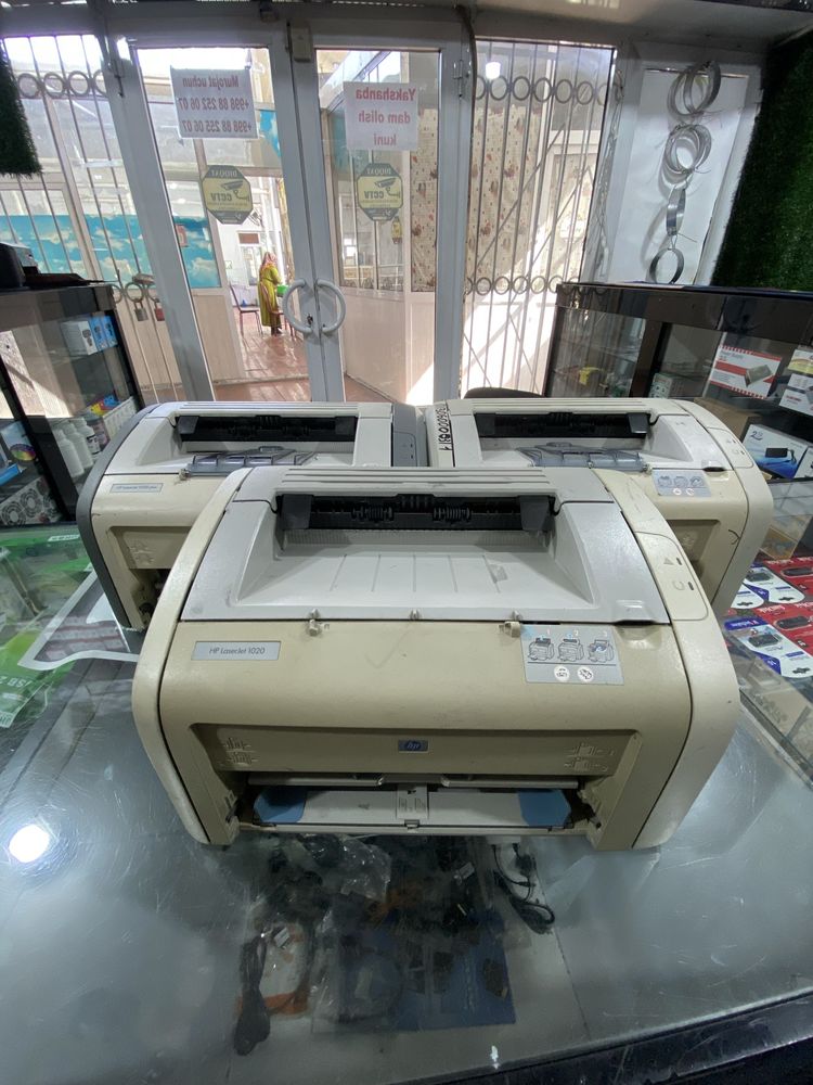 Hp 1020/1018 sotiladi