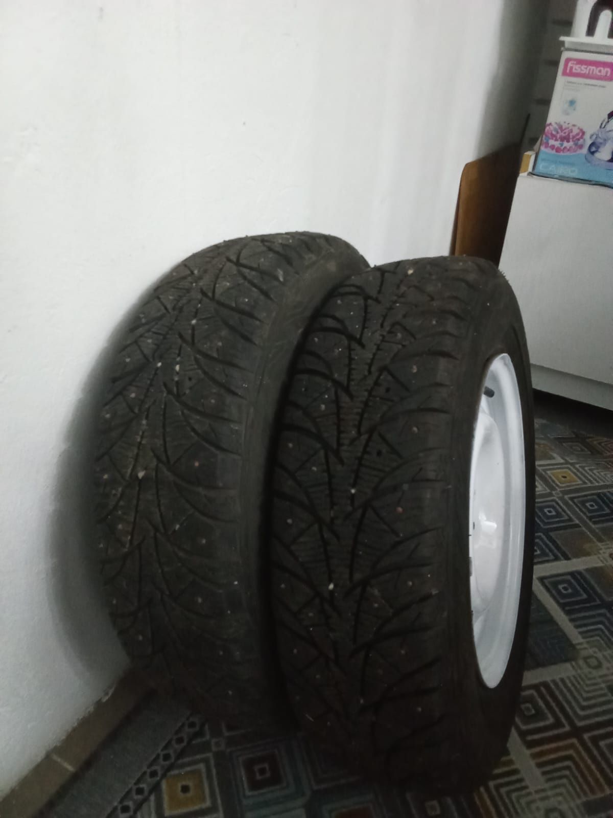 Продам зимный шины с диской