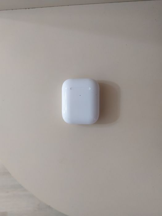 Продам наушники Айр подс