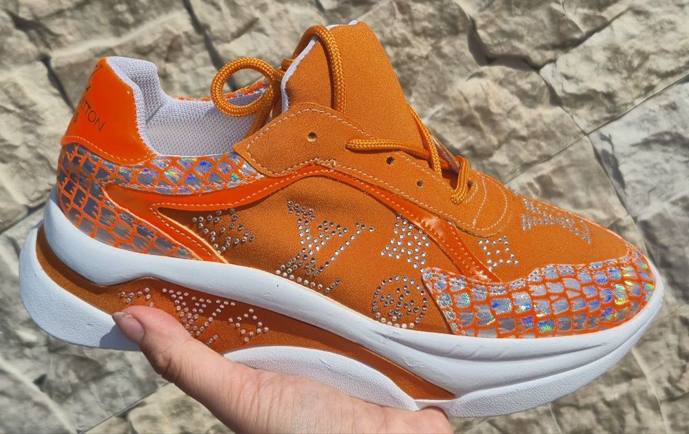 Adidași damă Louis Vuitton