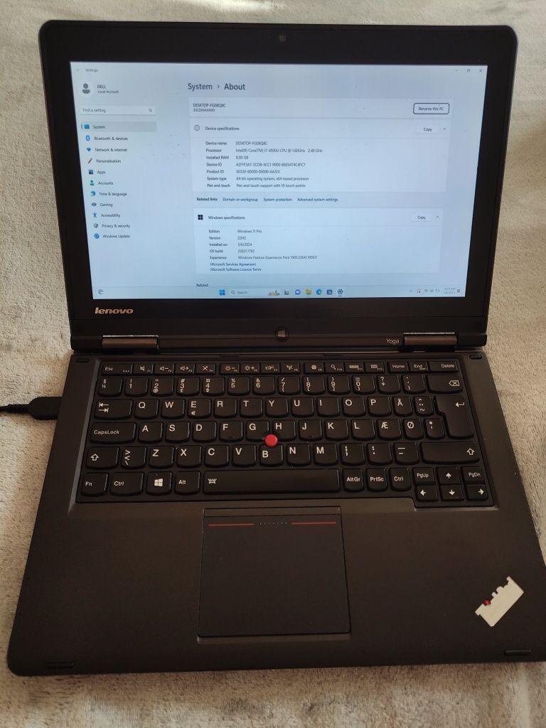 Lenovo yoga s1 i7 4500u, 8gb ram, ssd 120gb, touchscreen, bat defecta