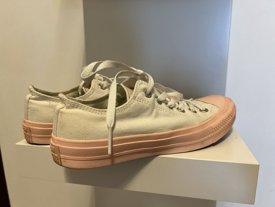 Tenesi Converse 38
