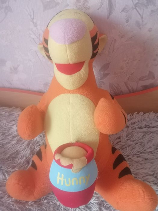 Plusuri disney diferite dimensiuni