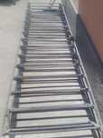 Scara de fier de aproximativ 3 m în stare bună