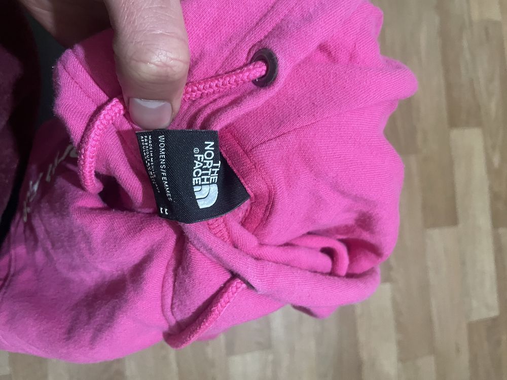 The norrth face pink womens hoodie