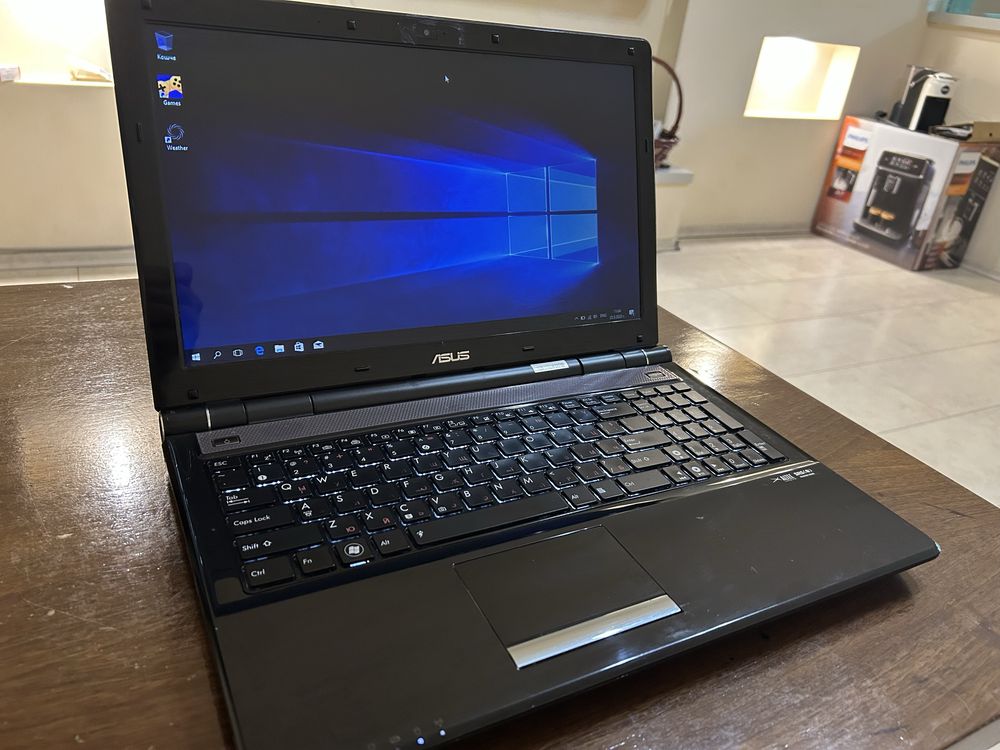 Лаптоп ASUS U50V