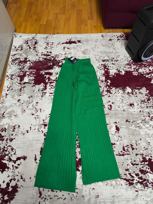 Pantaloni tricotati evazați dama/ femei noi