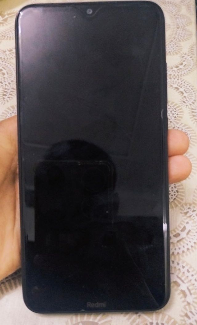 Redmi 8 sotiladi