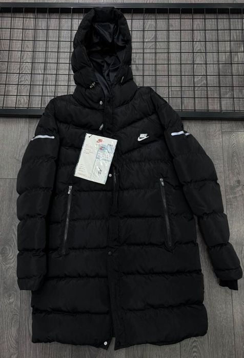 Geaca bărbat lungă pe comanda S. M. L. Xl. Xxl