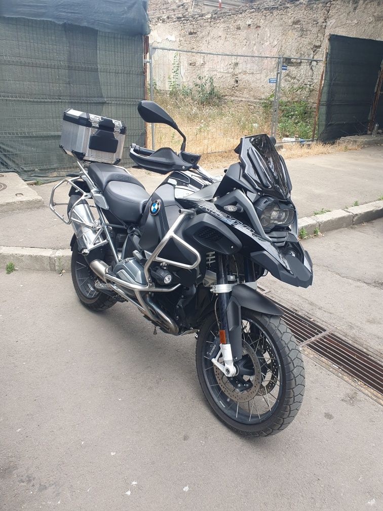 Motocicleta BMW R1200GS Adventure Triple Black