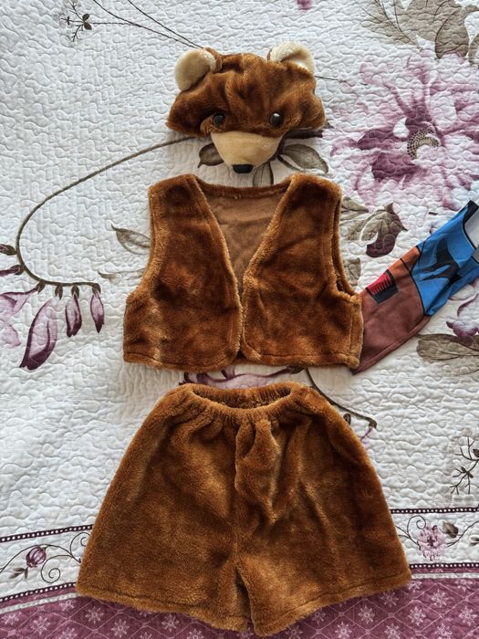 Продам детские карнавальные костюмы