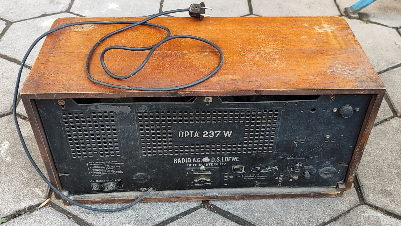 Старо радио Opta 237 W Berlin