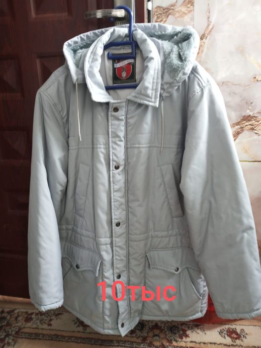 Мужская одежда,куртка,рубашка,свитера