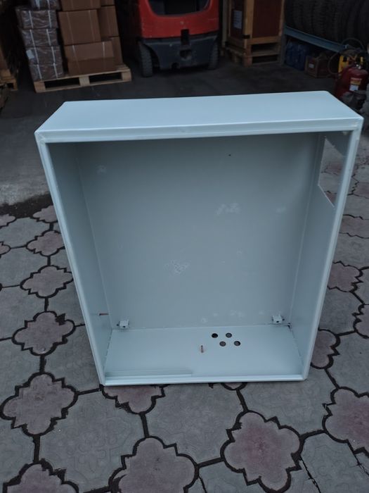 Шкаф металлический