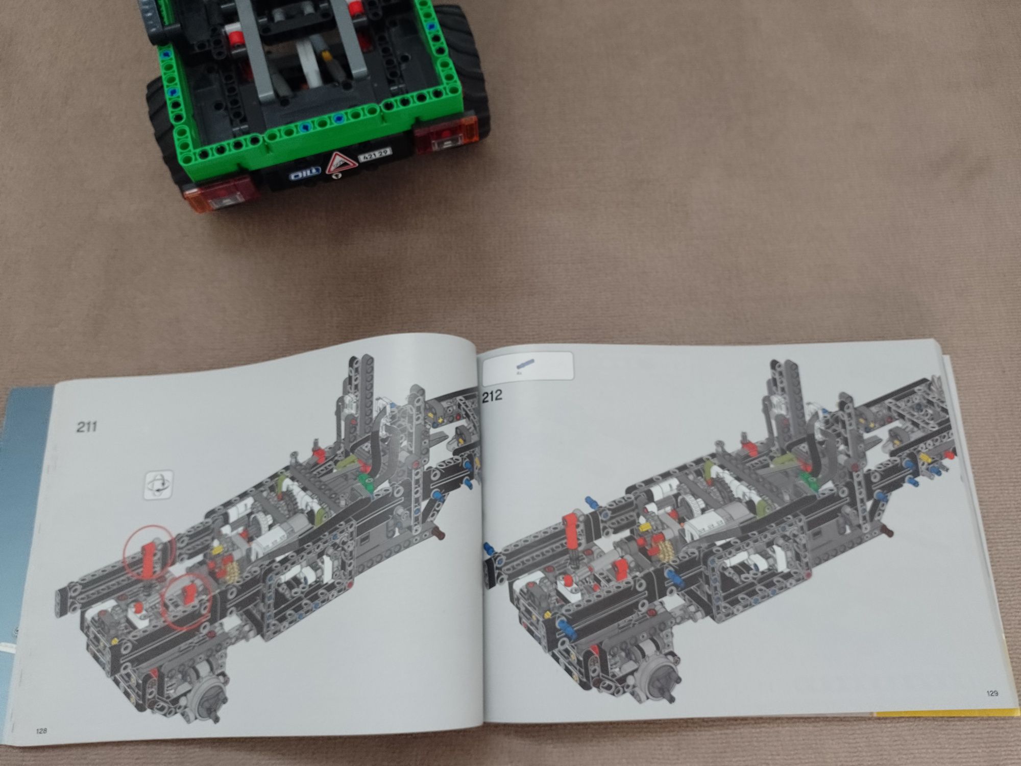 Lego Technic Benz Zetros 42129
