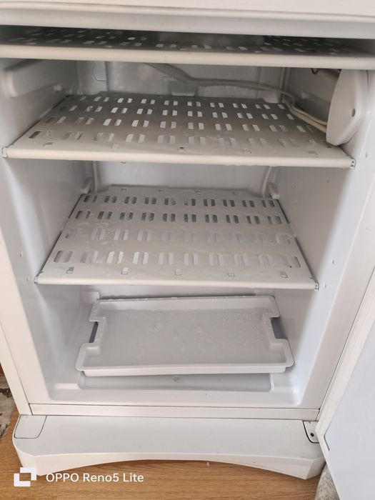 Продом холодильник