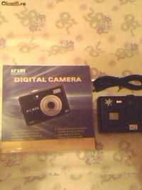 Camera digitala 3 in 1 -- PHOTO , VIDEO , CAMera WEB