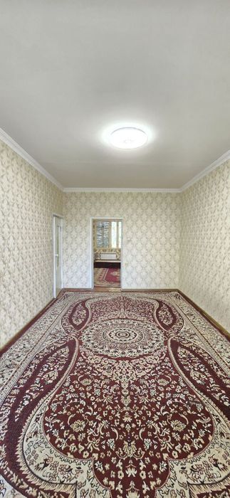 Сотилади Чилонзор 20 квартал 2 хонали зеркальный 54 КВ м