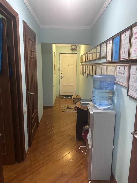 Продам квартиру, 3-х комнатная.