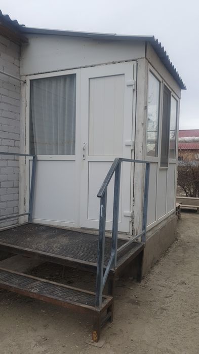 Пластиковая веранда