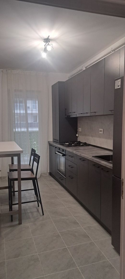 Închiriez garsoniera .Pallady complet mobilata utilata 12 min Teclu 8