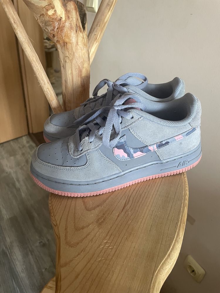 Обувки Nike