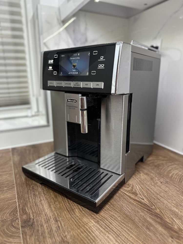 Delonghi PrimaDonna Exclusive кафемашина кафеавтомат