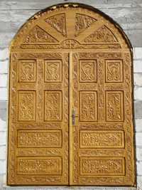 Ușa, Uși Biserica