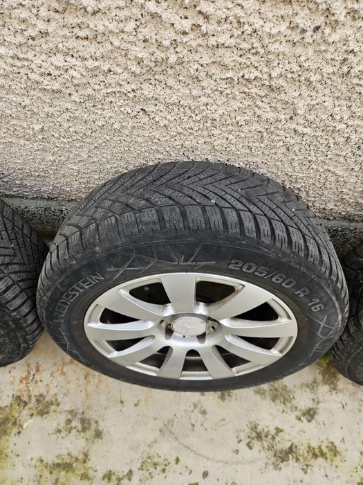 Гуми с джанти 16 цола оригинални Мерцедес