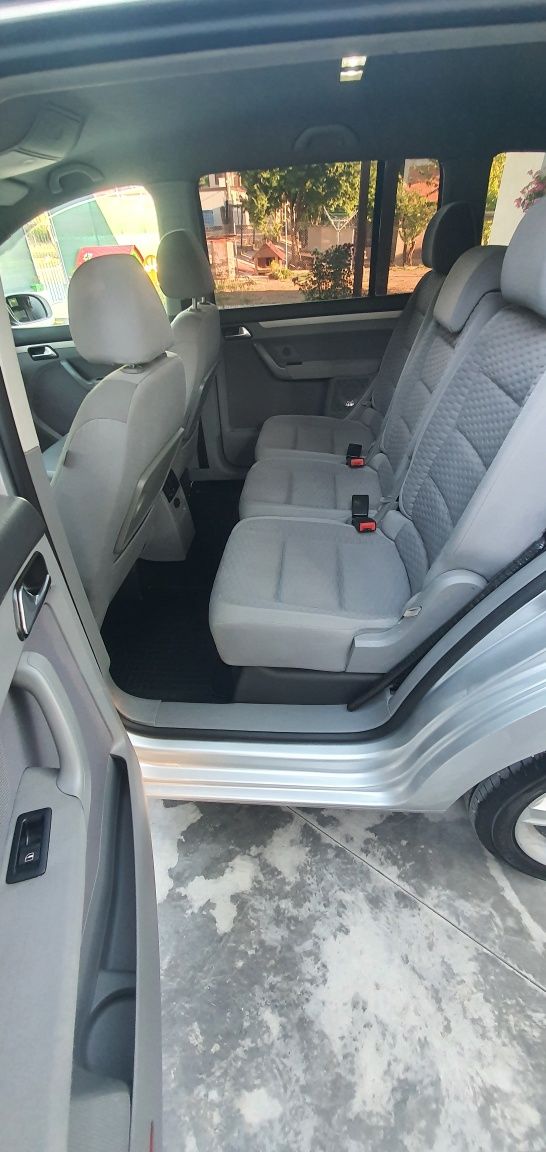 VW TOURAN 2.0TDI 140hp.