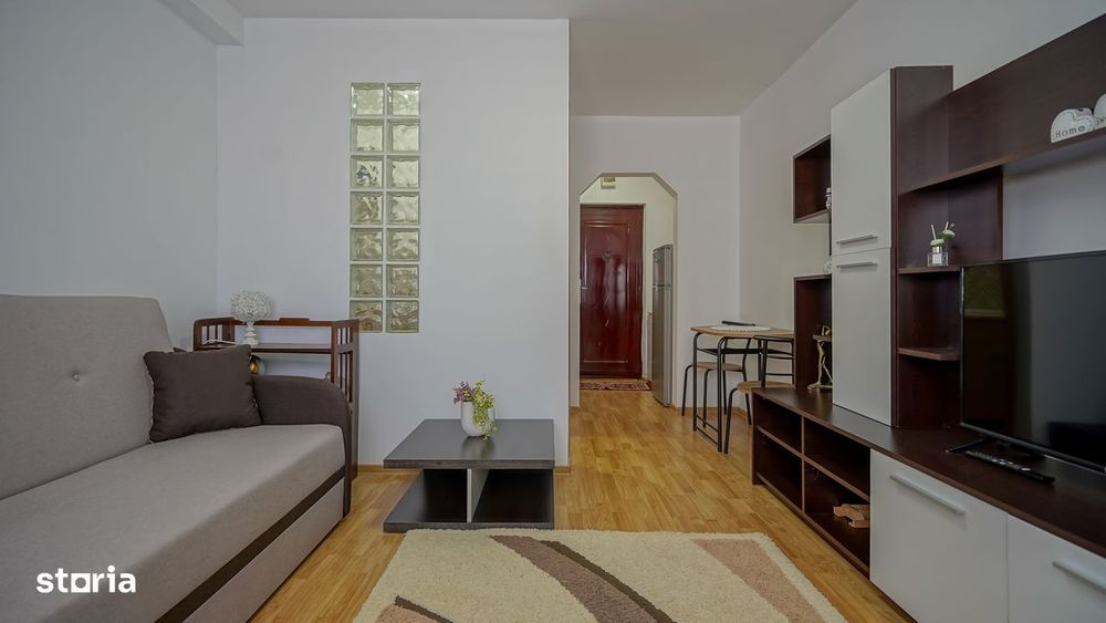 Garsonieră  În Zona Astra