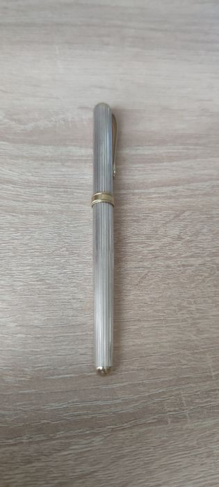 Stilou argint stare foarte buna penita M