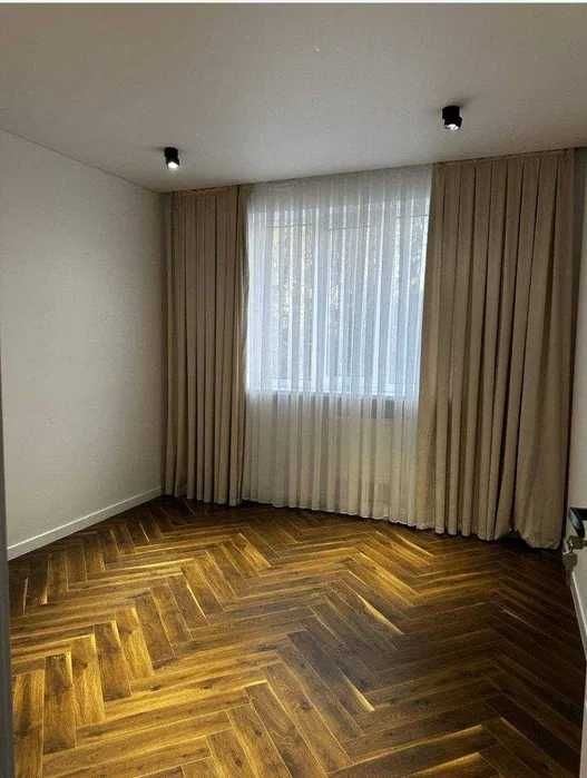 Новомосковская, Дархан, Старт стадион, Квартира 3/4/5   70м2 Срочно!