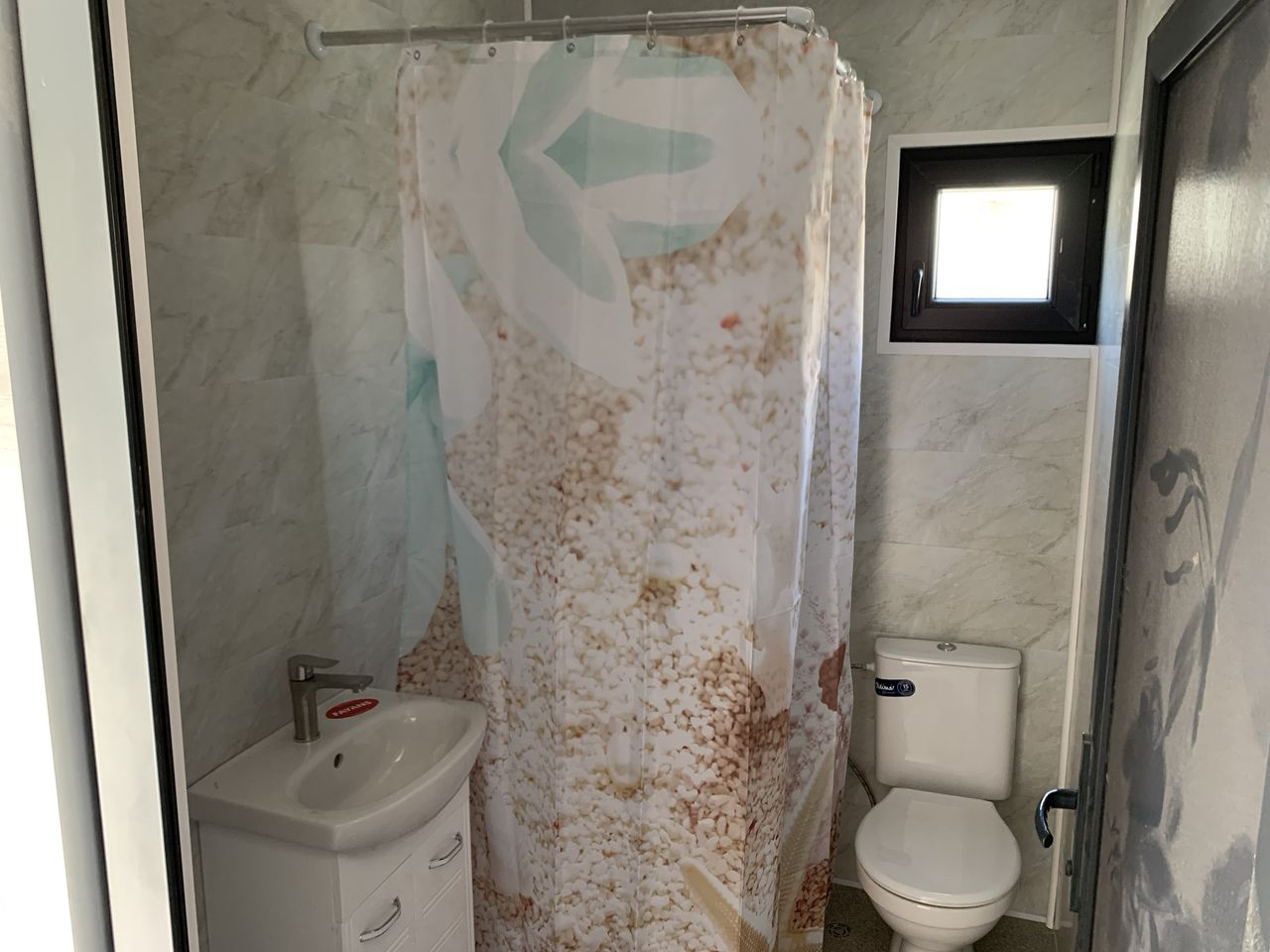 Продава се Къща в Казанлък - 21 кв.м за 677 €/кв.м - Снимка #9