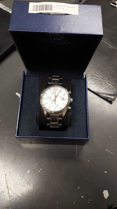 Часовник FESTINA F16759