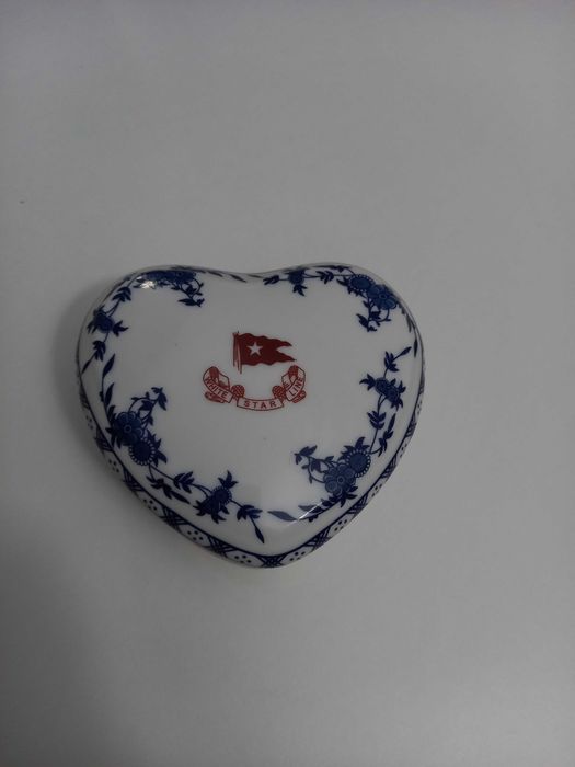 Cutie portelan bijuterii