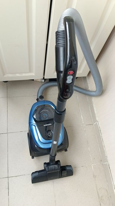 Пылесос Samsung 1800w