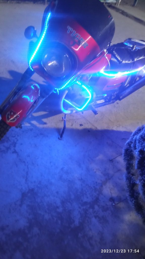 Motosikl Vosxod 2
