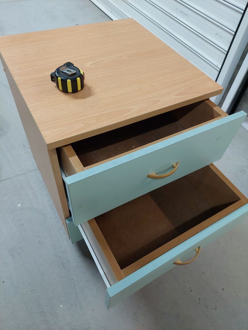 Мебели - гардероб, секция, шкафче за бюро