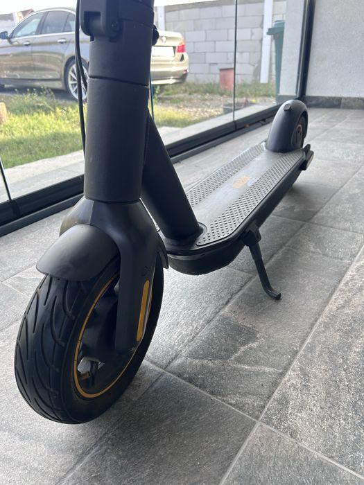 Ninebot kick scooter max G30