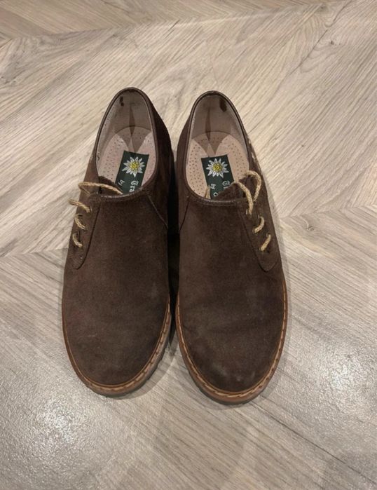 Pantofi maro din piele cu broderie, marimea 36