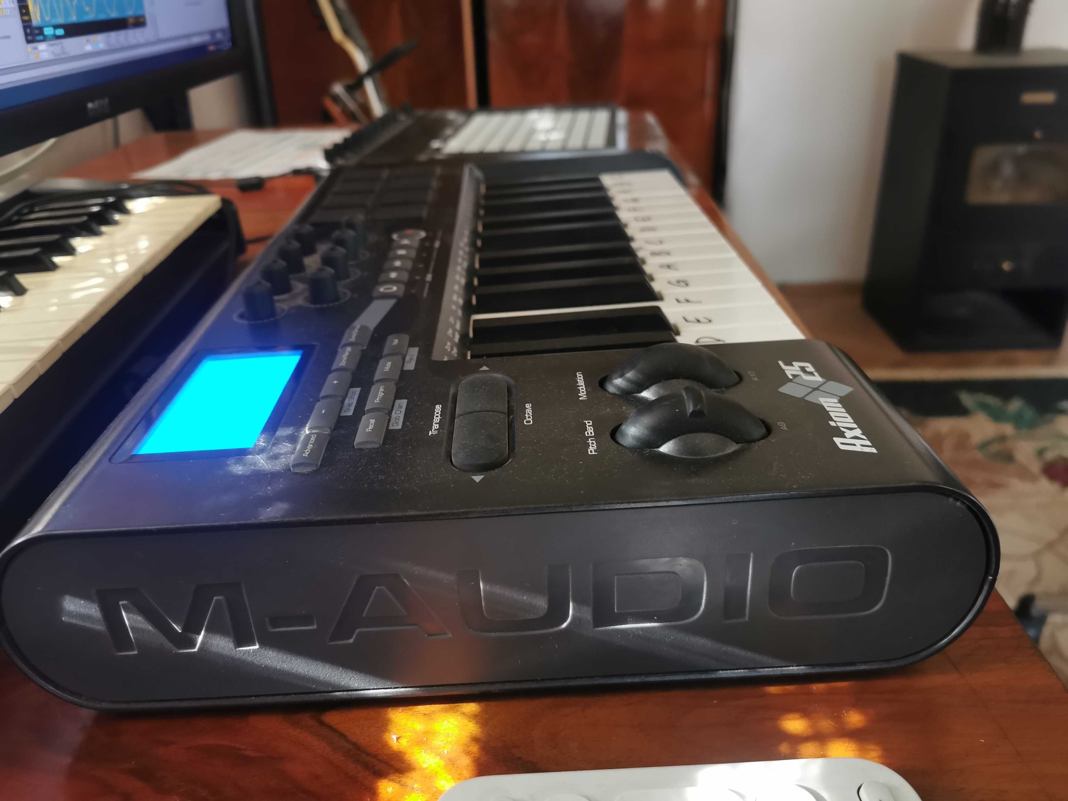 Clapa midi m-audio axiom 25 pentru ableton