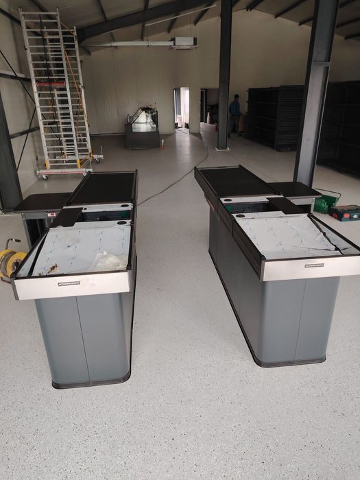 Tejghele pentru magazin