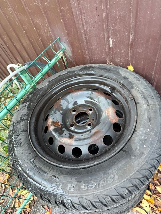 Roti complete iarnă 186 65 R15 Logan Sandero Doker