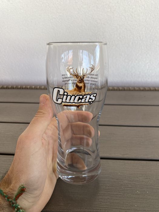 Pahare bere, suc, apa, draft