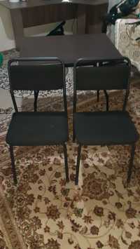Столик два стула