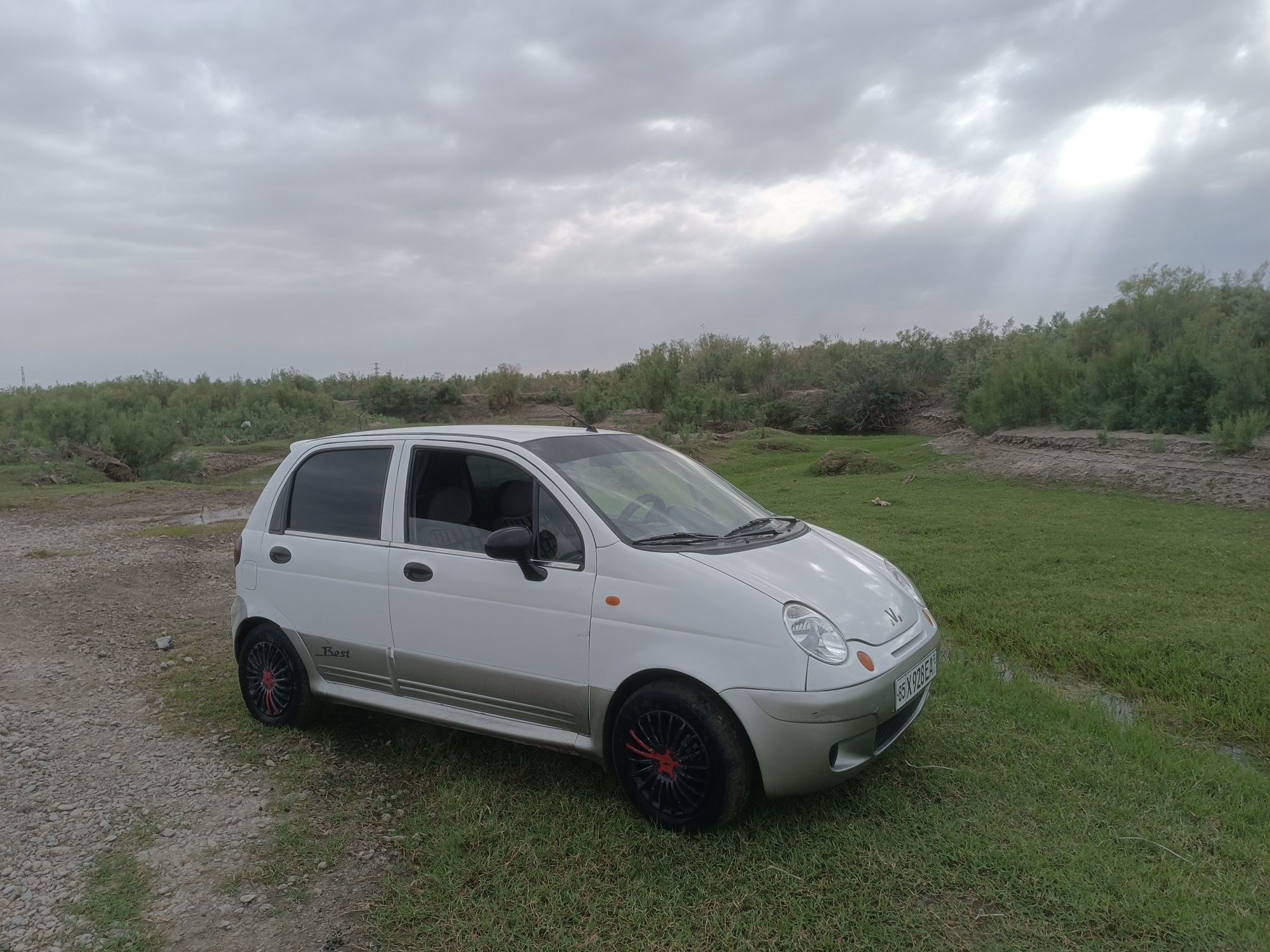 Matiz best srochna sotiladi