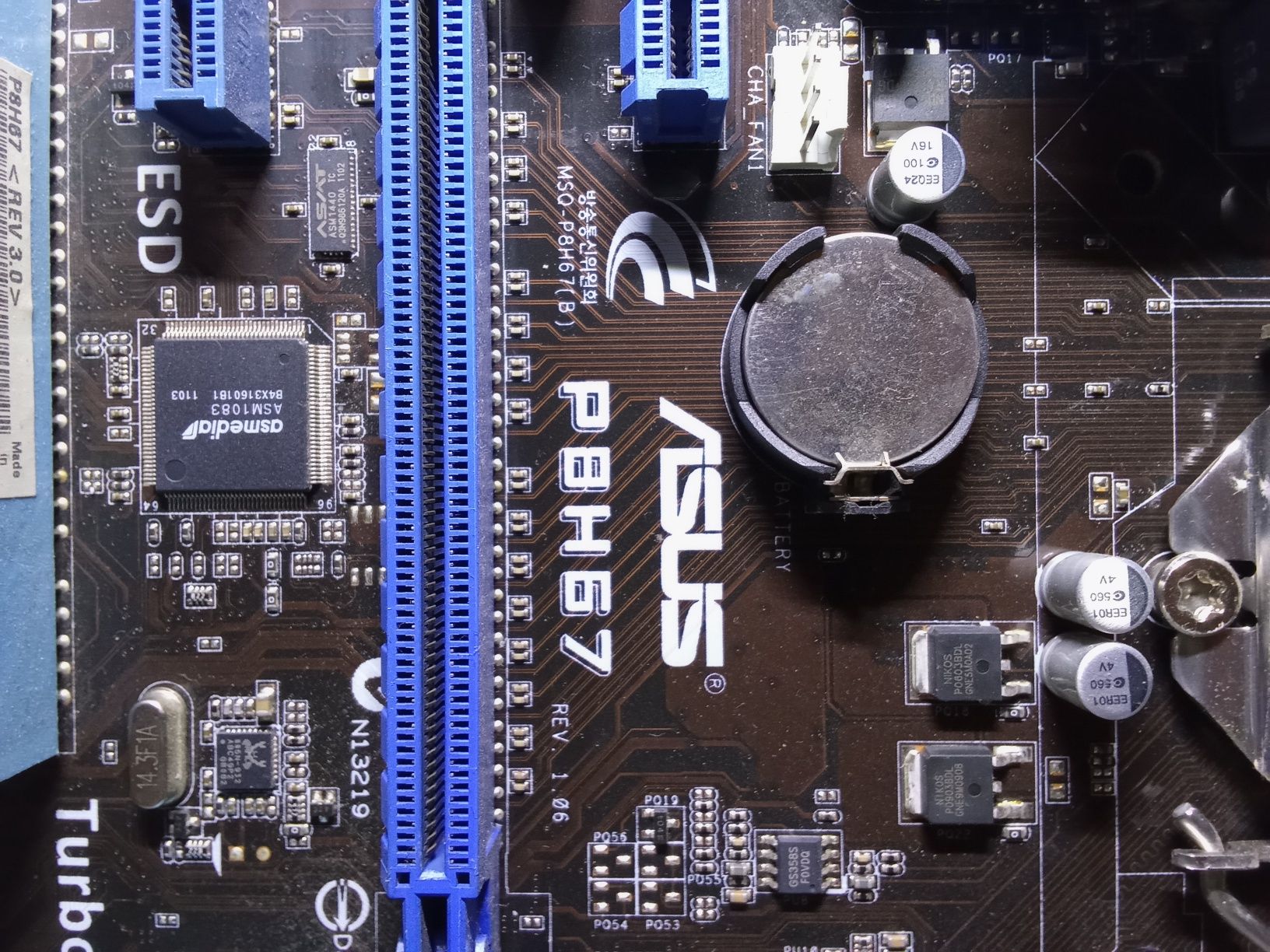 Vând kit placa baza Asus  și procesor i7 2600k