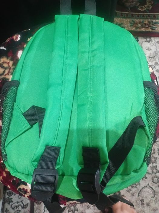 Детский рюкзак сотилади 15 мингдан