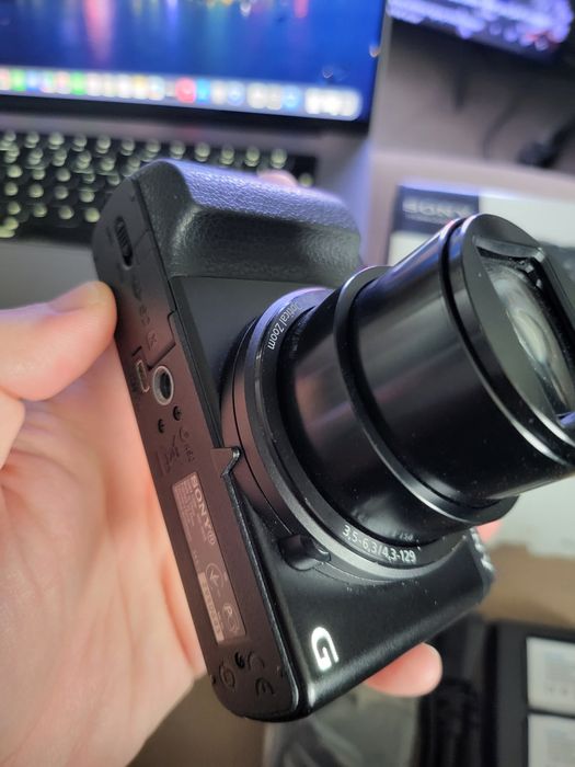 Sony HX50 20 мегапиксела/WiFi/30 зуум